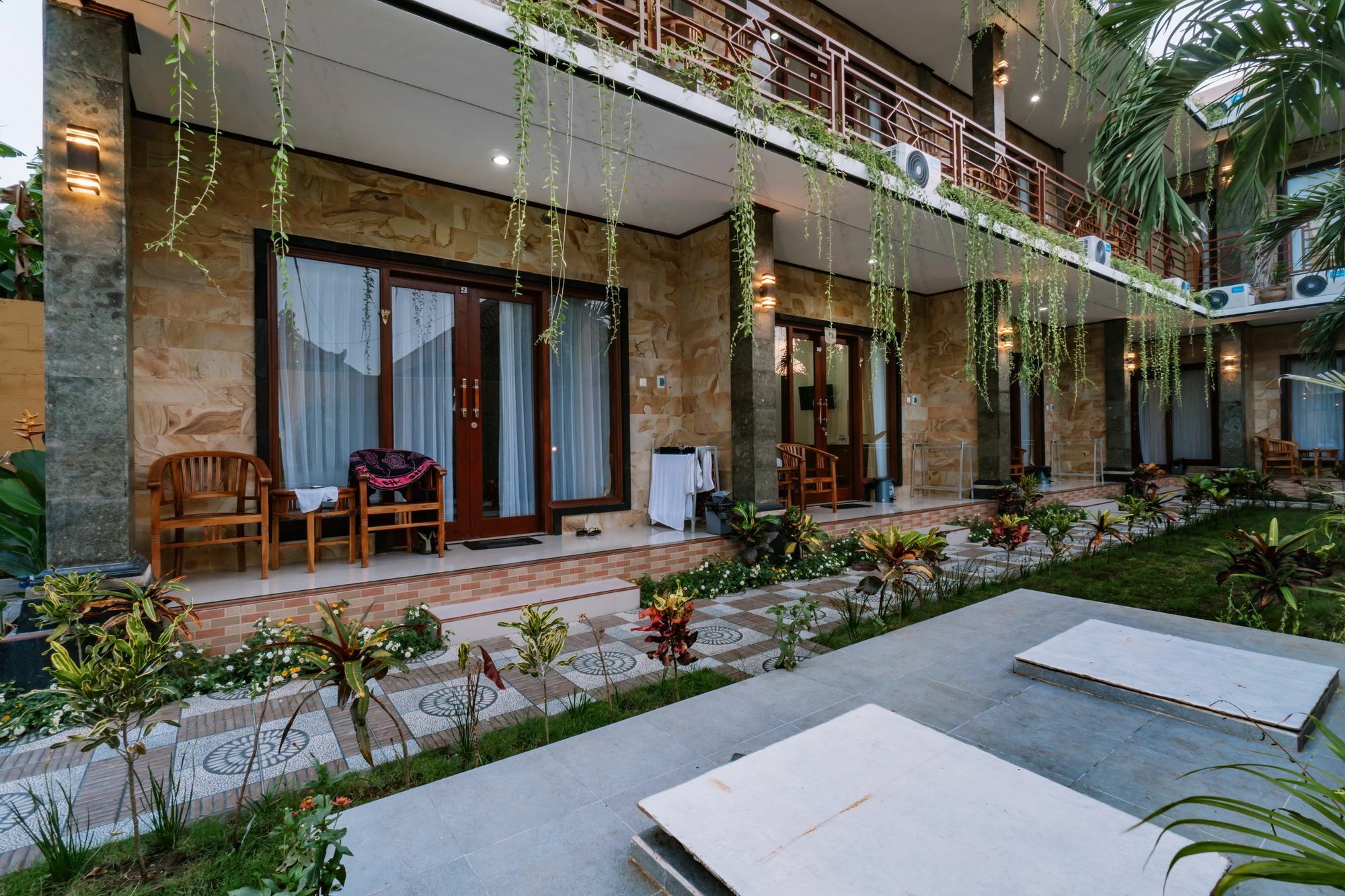 Sari Nusa Inn Nusa Lembongan Exterior foto